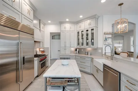 3707 5th Avenue NE Bradenton FL 34208
