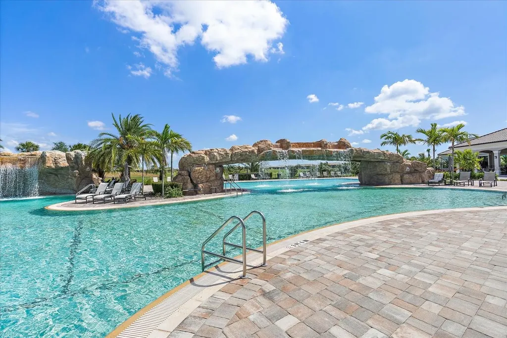17006 Vardon Terrace Bradenton FL 34211