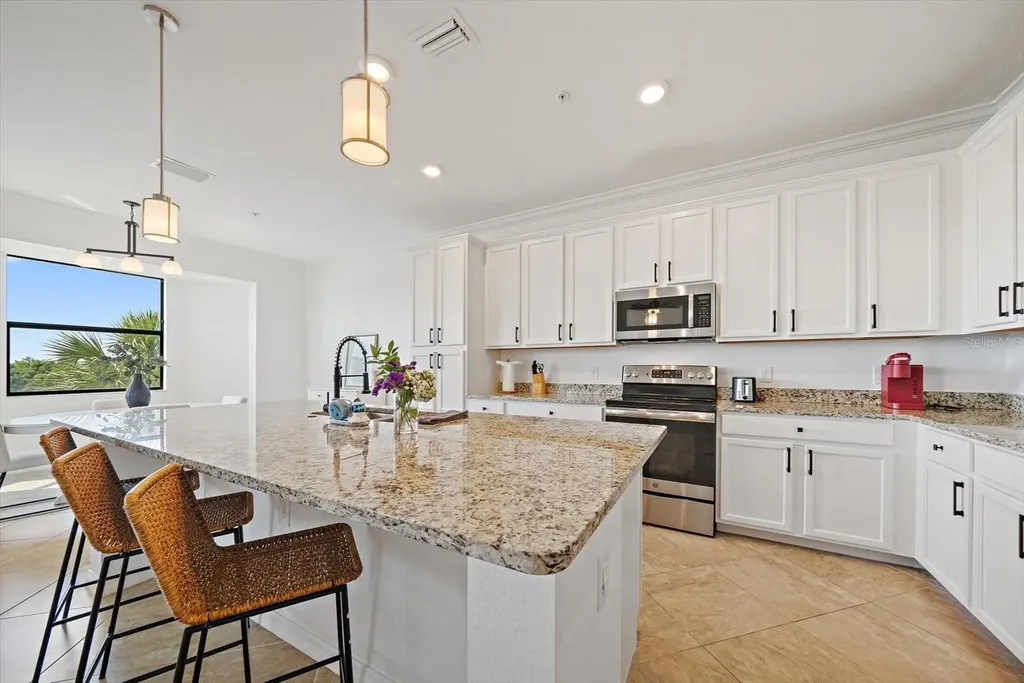 17006 Vardon Terrace Bradenton FL 34211