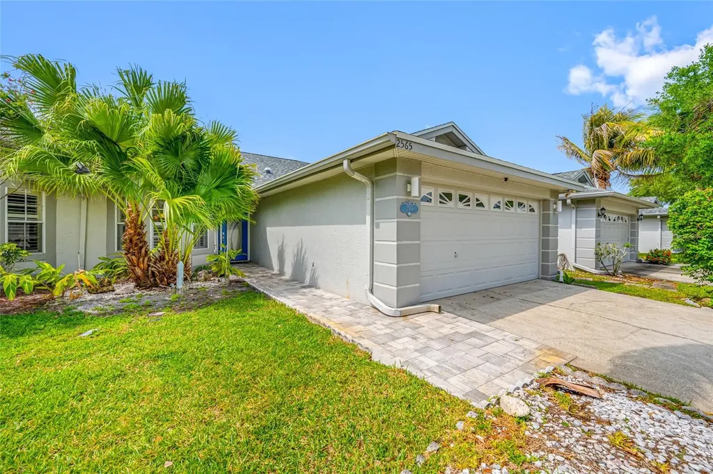 2565 Estancia Boulevard Clearwater FL 33761