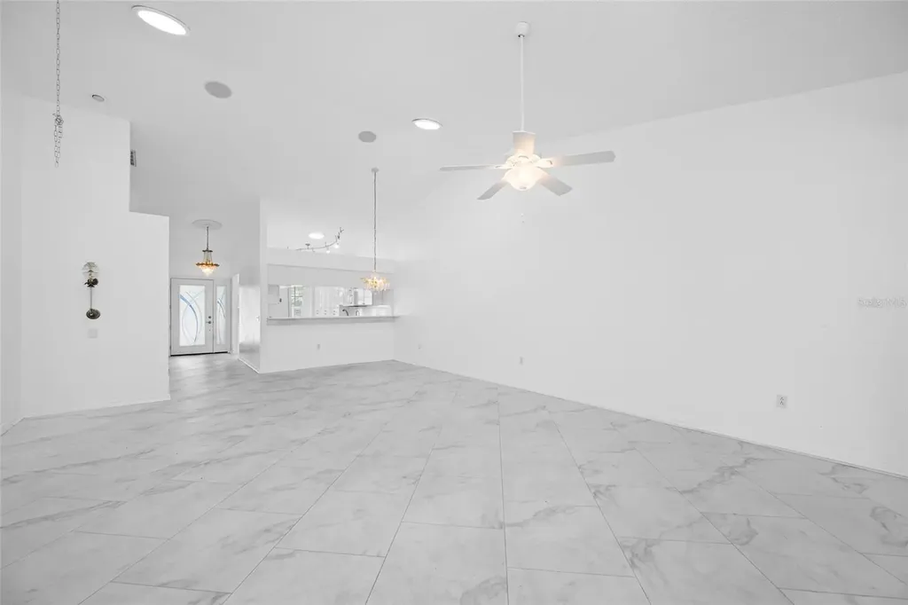 2565 Estancia Boulevard Clearwater FL 33761