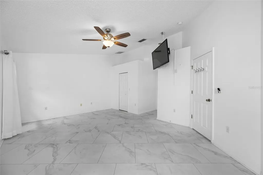 2565 Estancia Boulevard Clearwater FL 33761