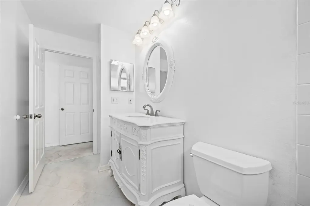 2565 Estancia Boulevard Clearwater FL 33761
