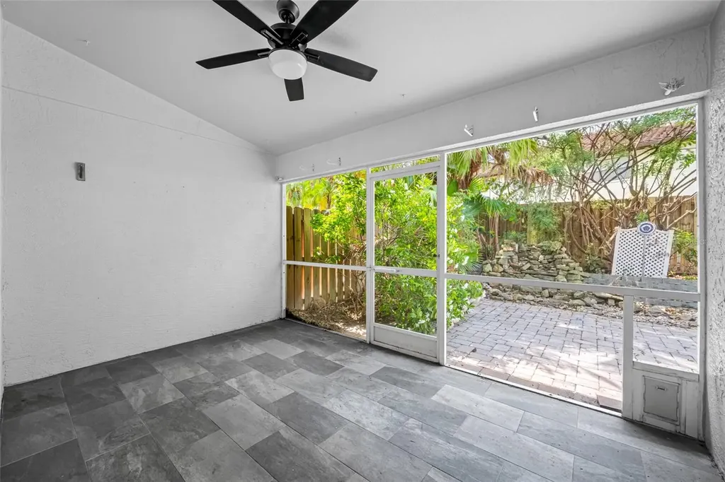 2565 Estancia Boulevard Clearwater FL 33761