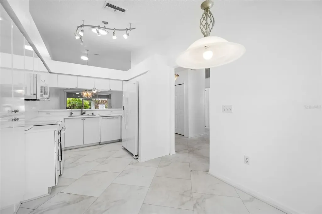 2565 Estancia Boulevard Clearwater FL 33761
