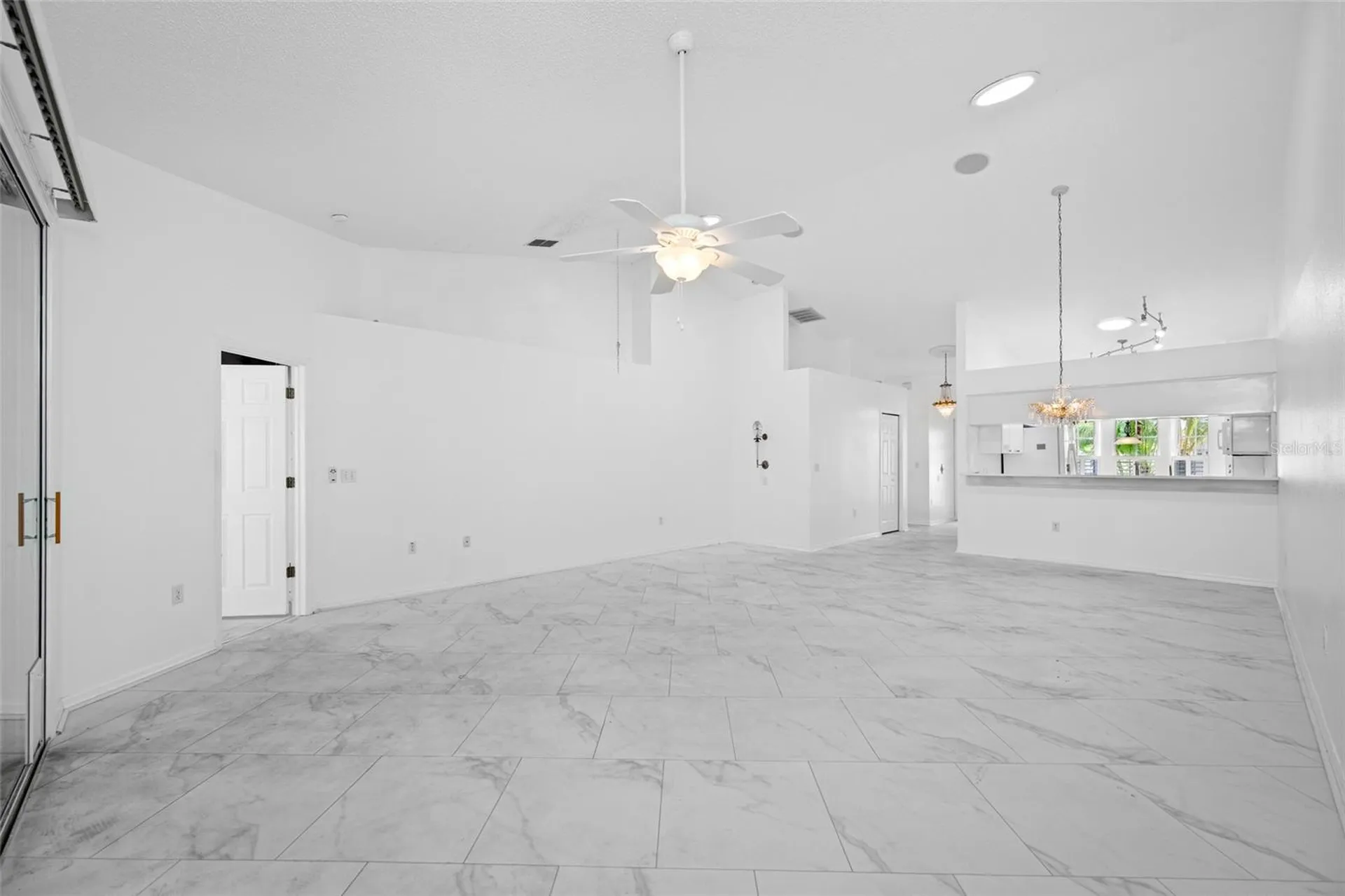 2565 Estancia Boulevard Clearwater FL 33761