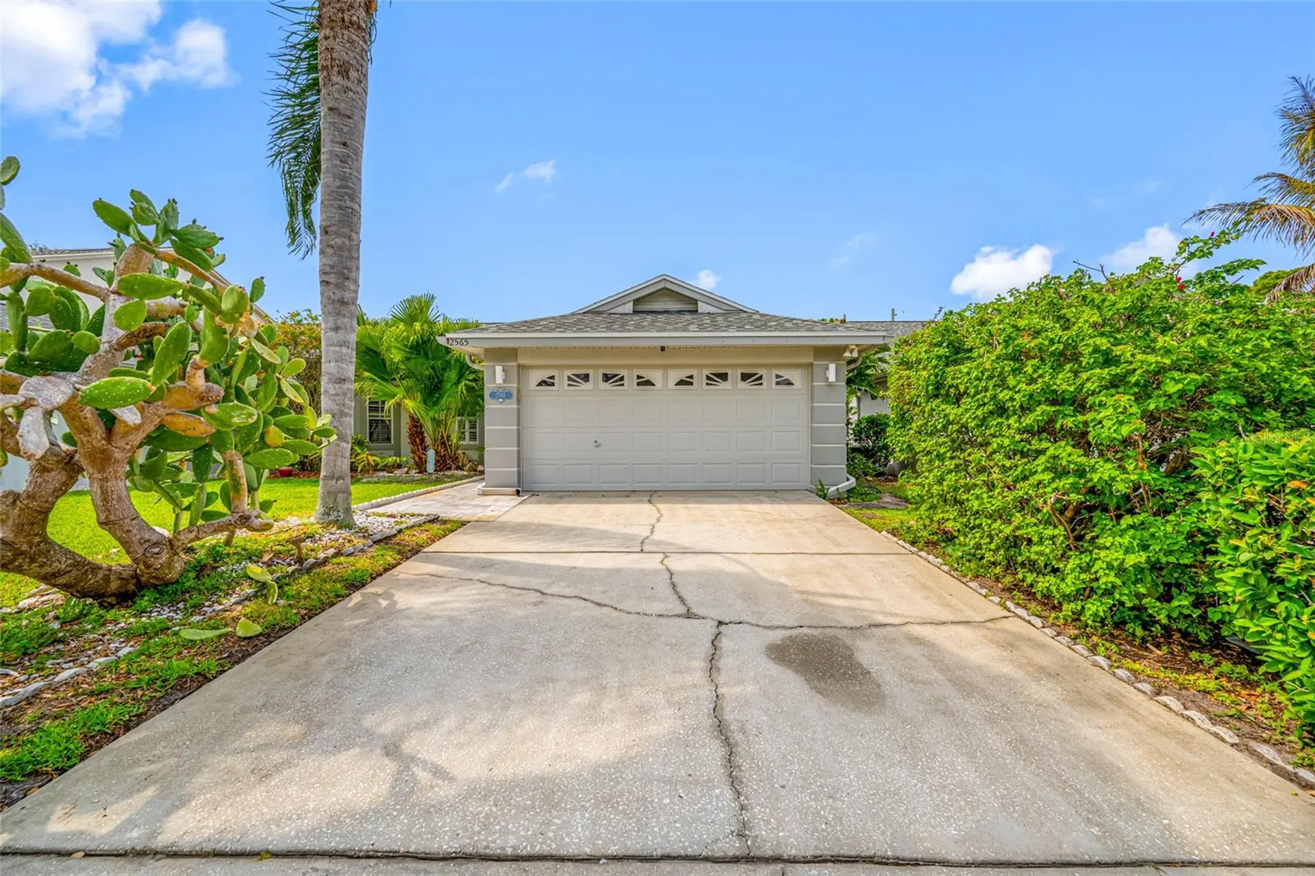 2565 Estancia Boulevard Clearwater FL 33761