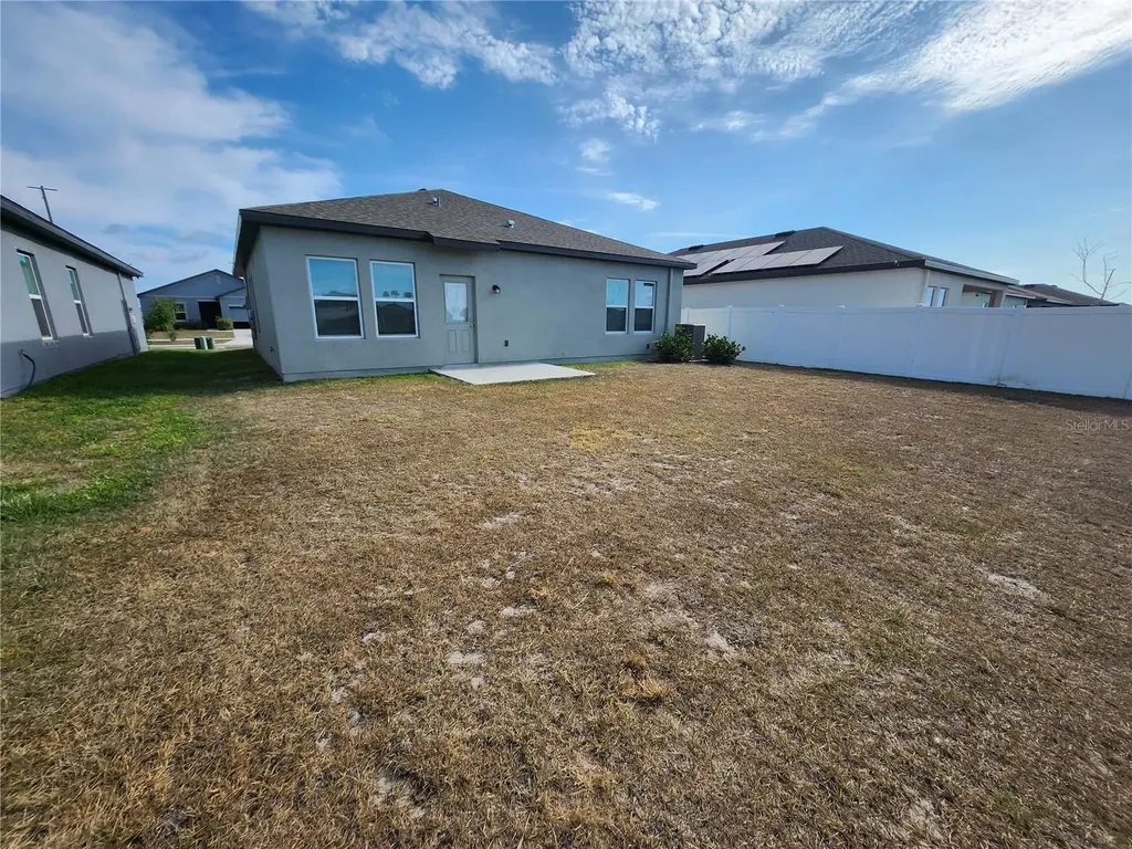 2340 Harris Hawk Avenue Ruskin FL 33570