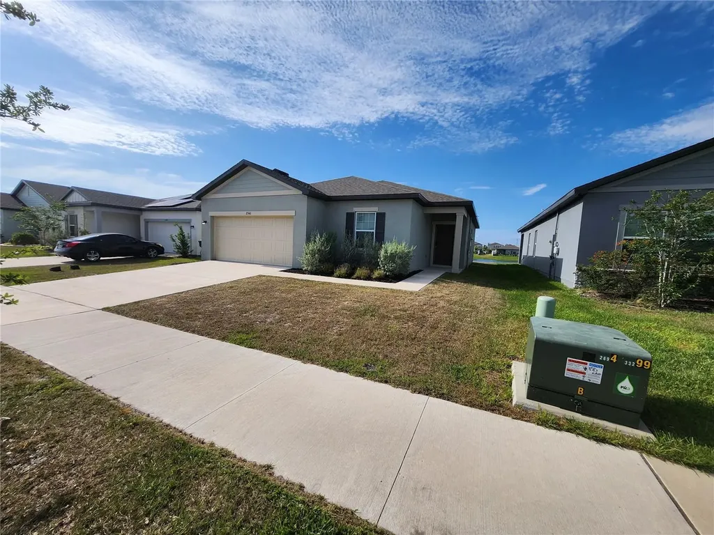 2340 Harris Hawk Avenue Ruskin FL 33570
