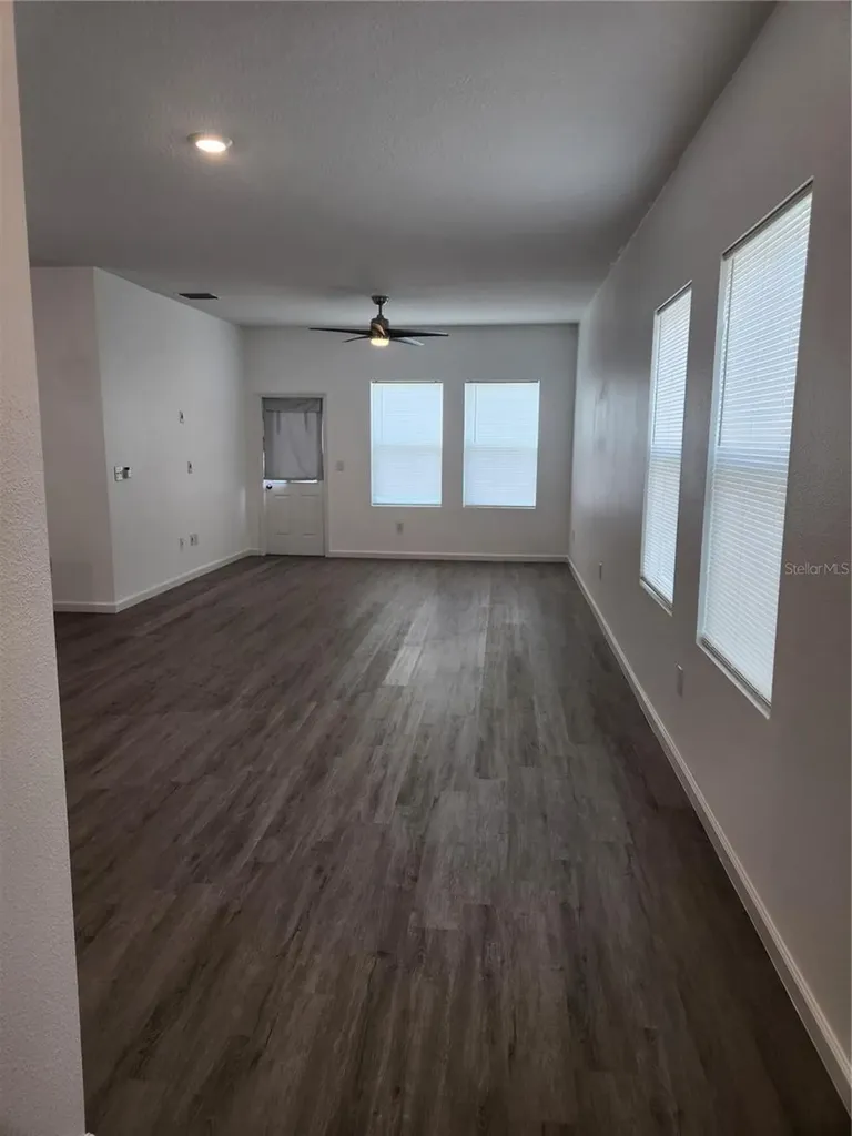 2340 Harris Hawk Avenue Ruskin FL 33570