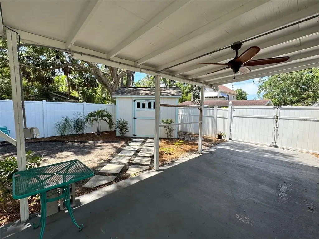 2210 14th Avenue W Bradenton FL 34205