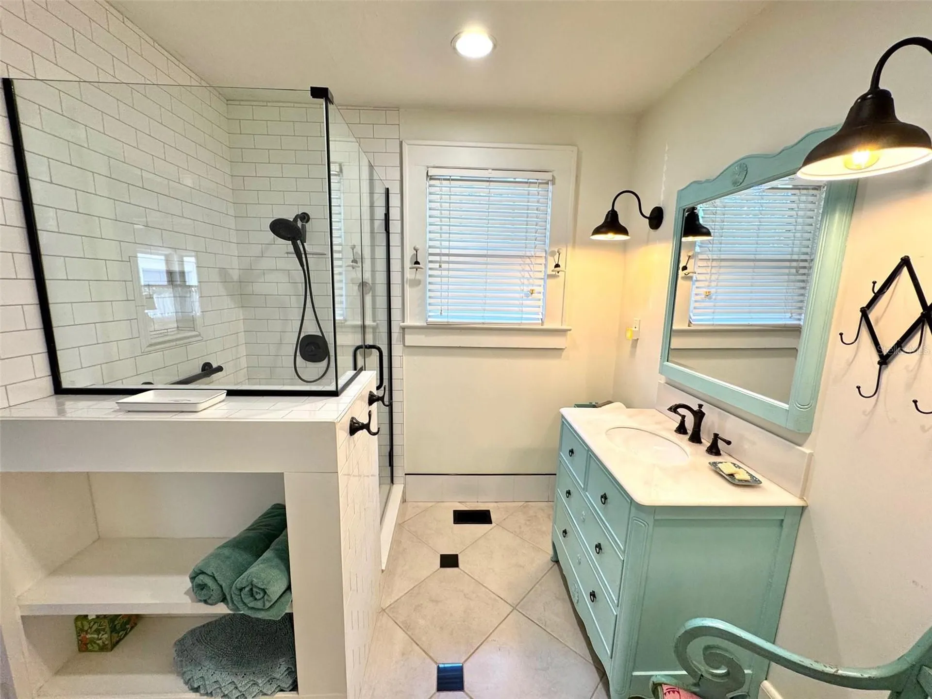 2210 14th Avenue W Bradenton FL 34205