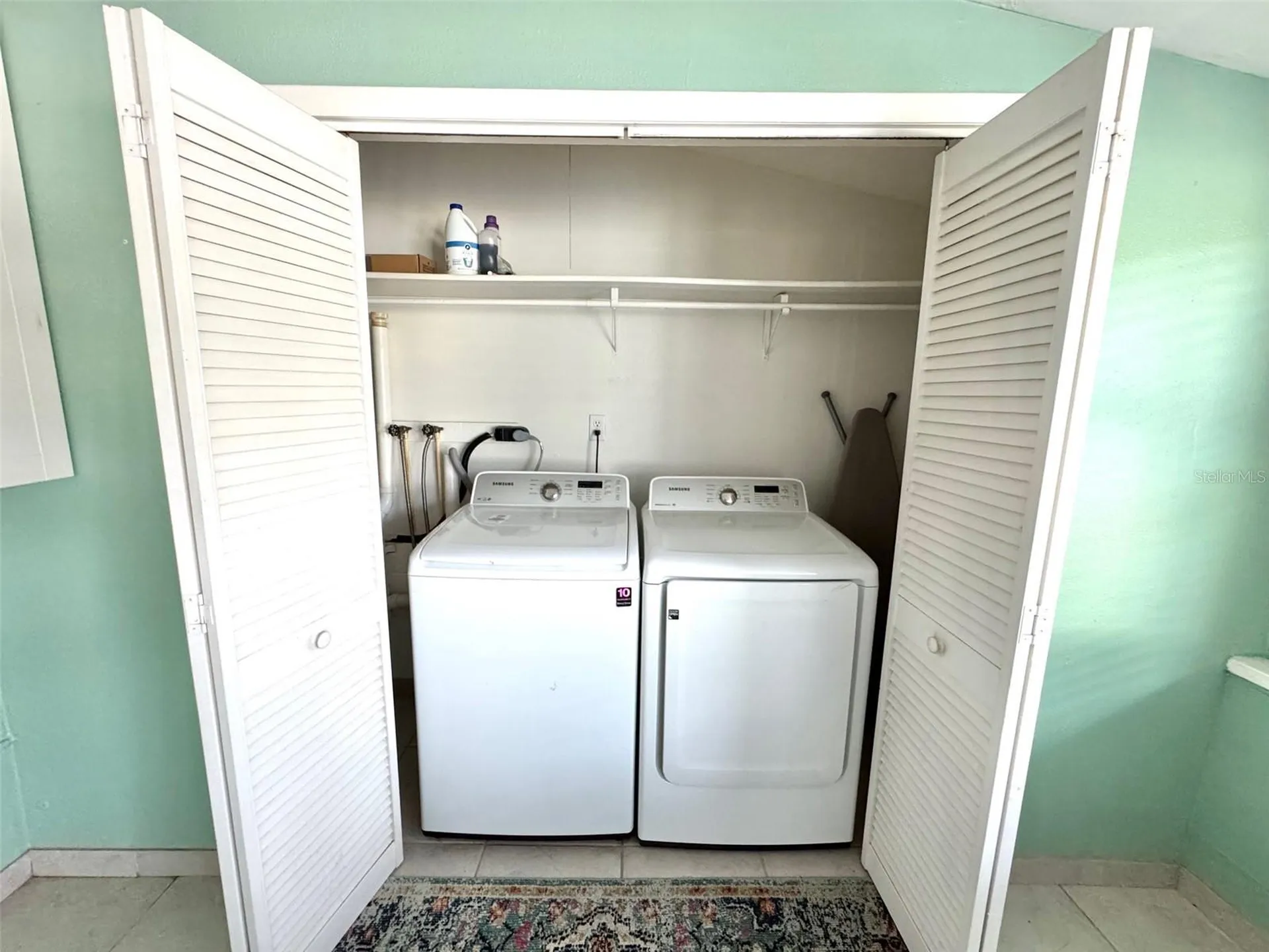 2210 14th Avenue W Bradenton FL 34205