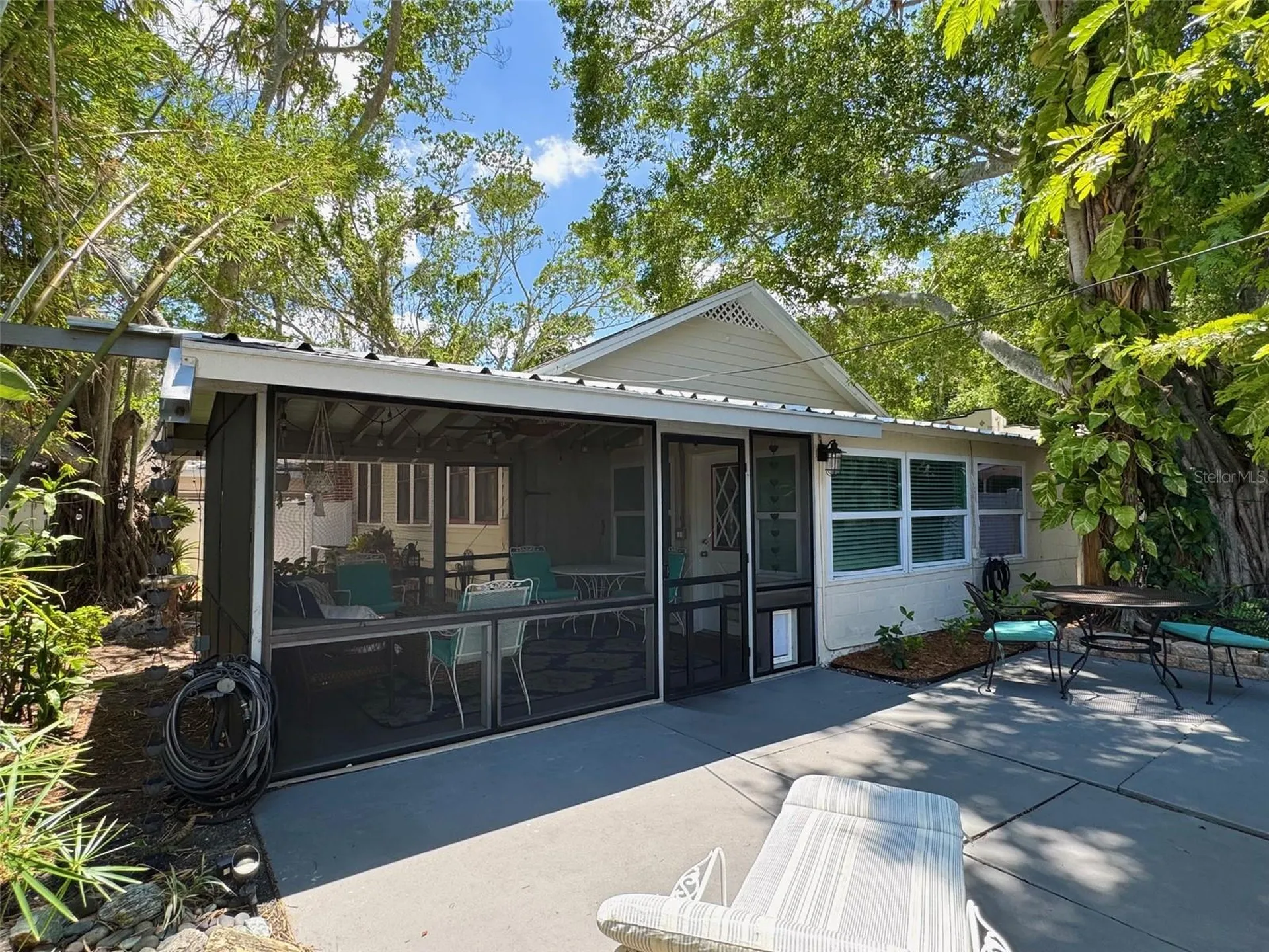 2210 14th Avenue W Bradenton FL 34205