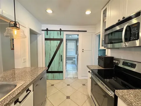 2210 14th Avenue W Bradenton FL 34205