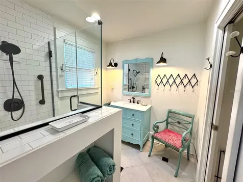 2210 14th Avenue W Bradenton FL 34205