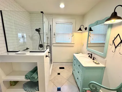 2210 14th Avenue W Bradenton FL 34205