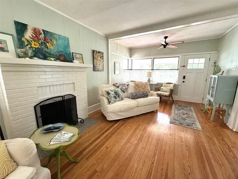 2210 14th Avenue W Bradenton FL 34205