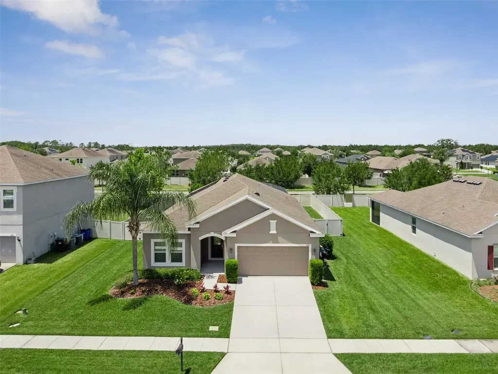 3951 Wind Dancer Circle St Cloud FL 34772