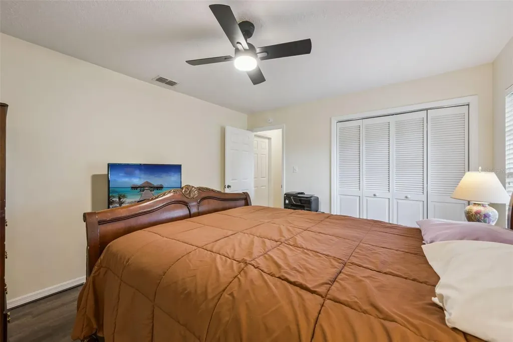 1081 Salsona Avenue Kissimmee FL 34744