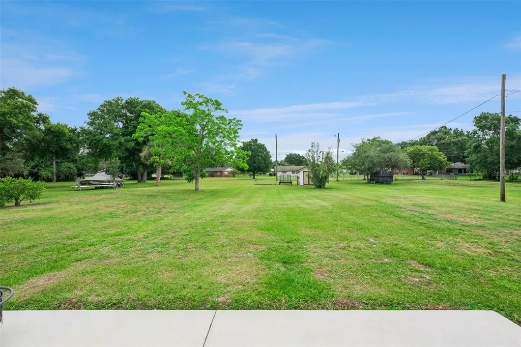 1081 Salsona Avenue Kissimmee FL 34744