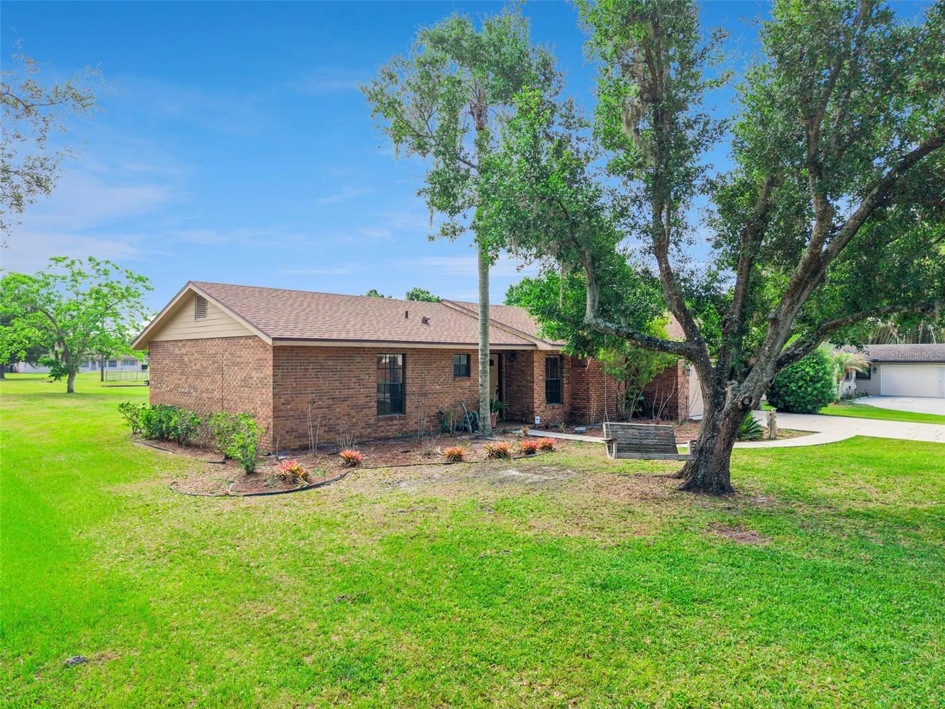 1081 Salsona Avenue Kissimmee FL 34744