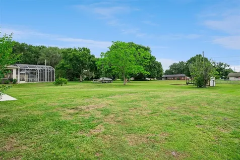 1081 Salsona Avenue Kissimmee FL 34744