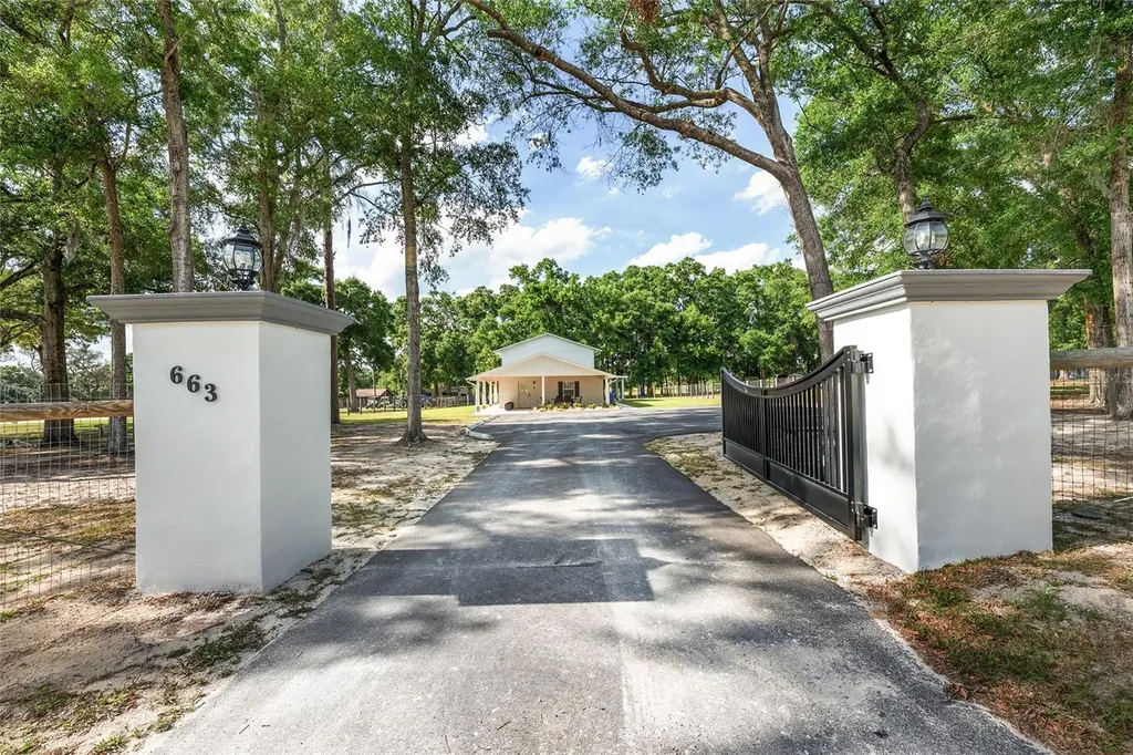 663 NW 80th Avenue Ocala FL 34482