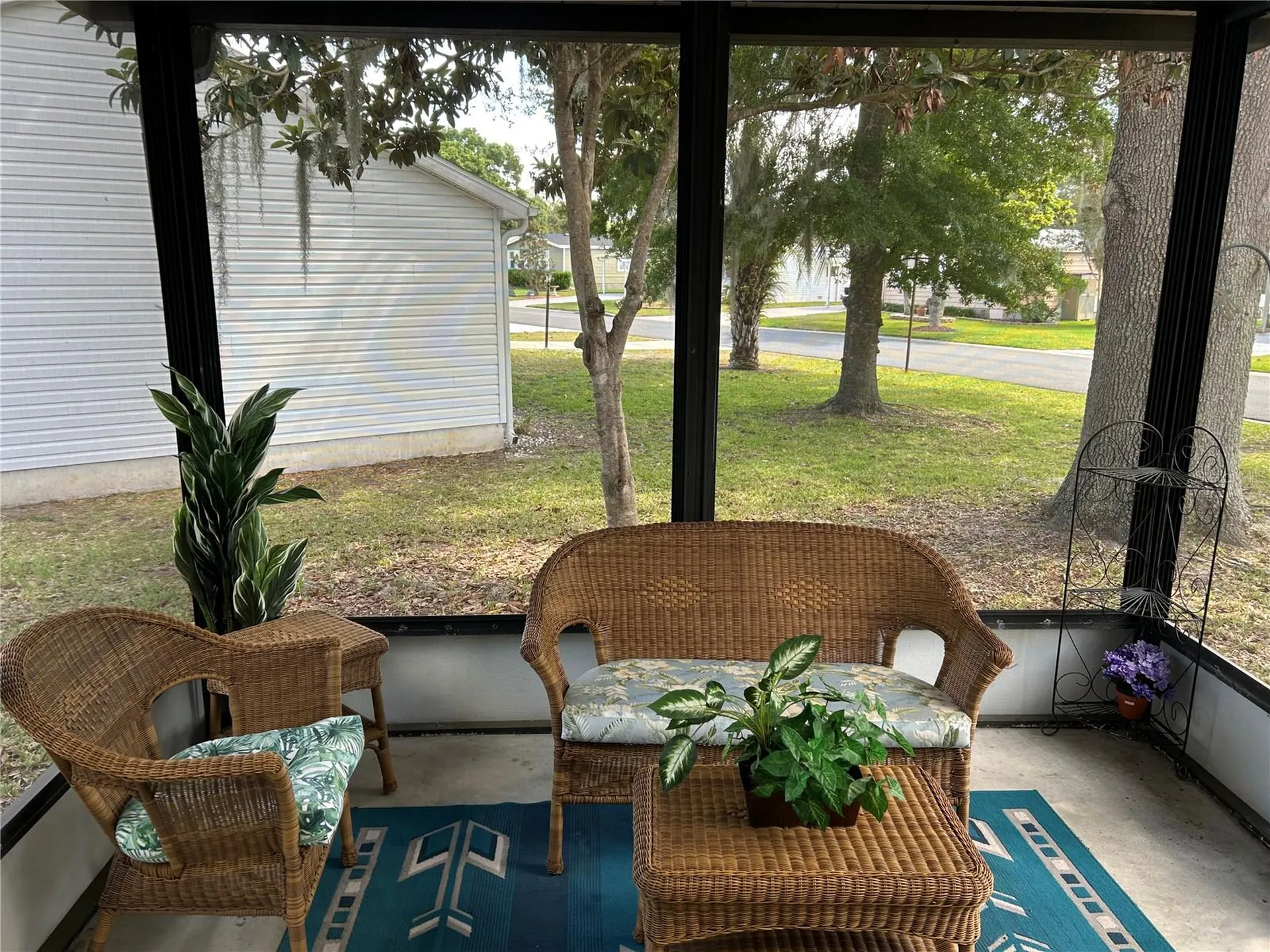 1709 E Schwartz Boulevard The Villages FL 32159