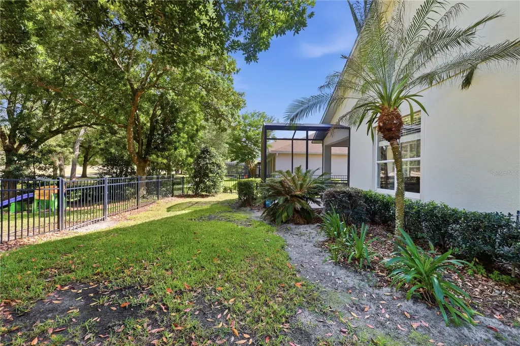 423 Victoria Hills Drive Deland FL 32724