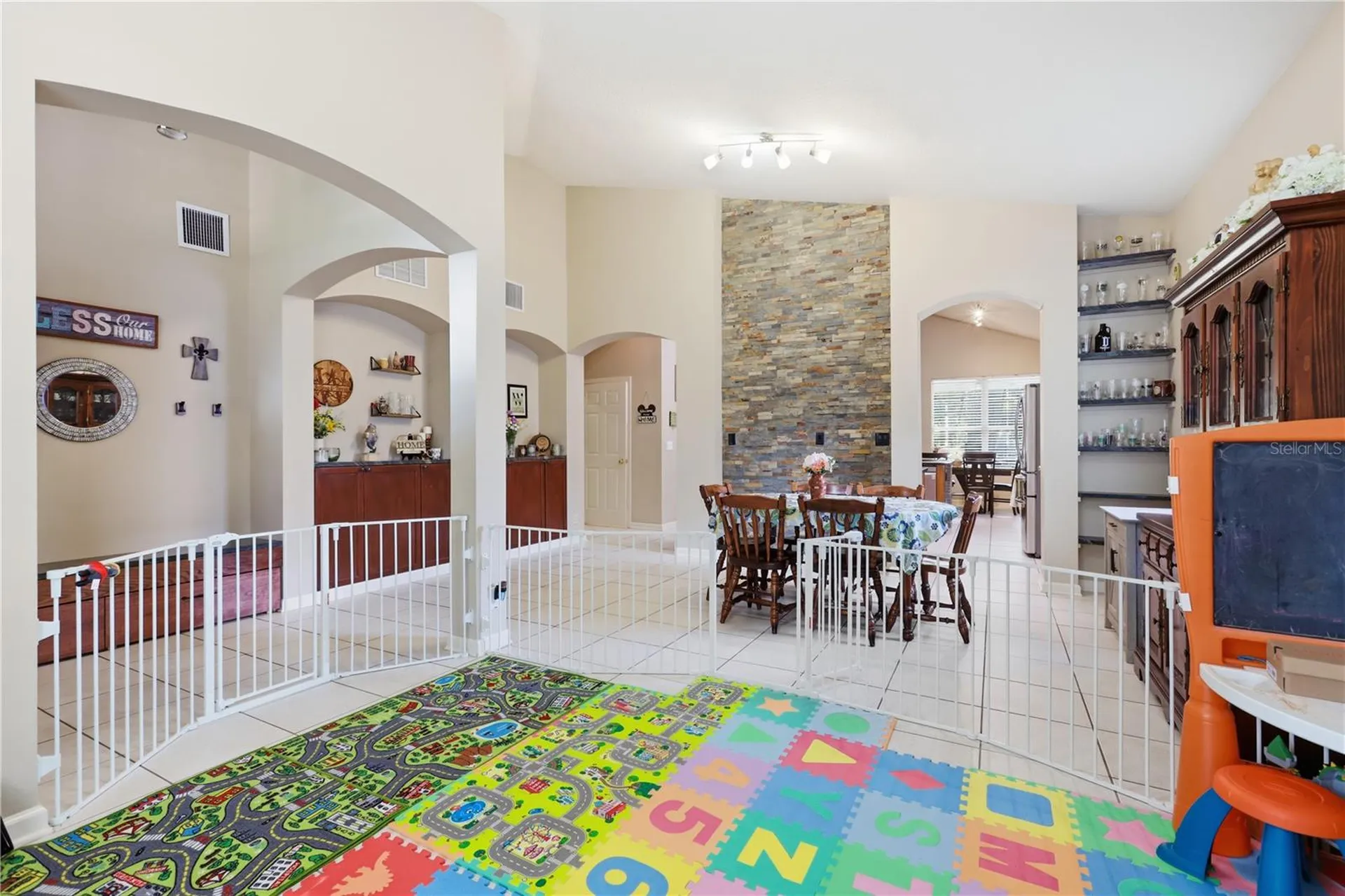 423 Victoria Hills Drive Deland FL 32724
