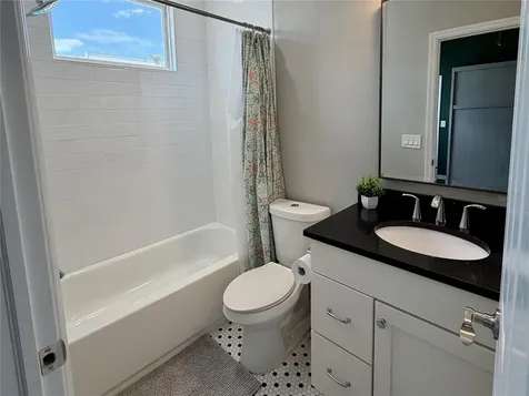 1028 5th Street N St Petersburg FL 33701