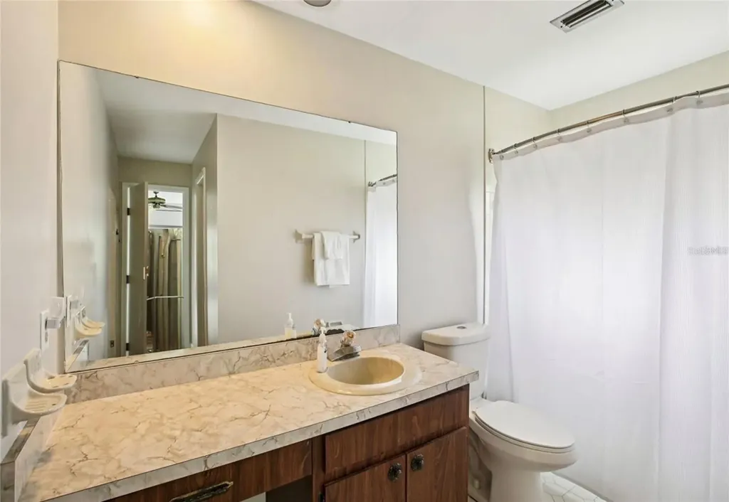 19254 Blount Road Lutz FL 33558