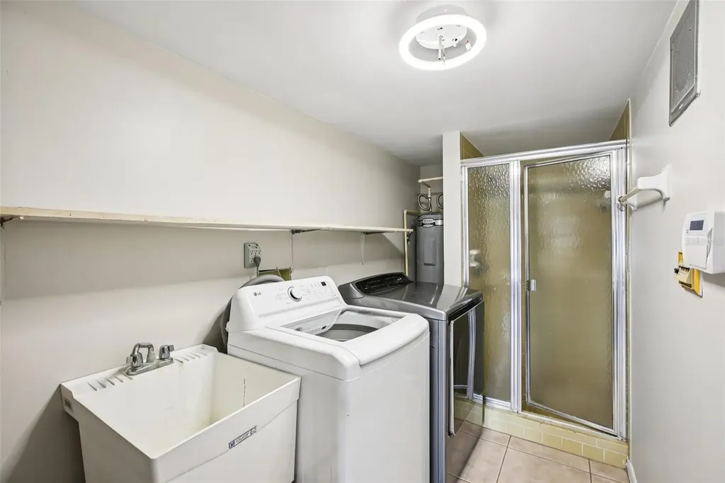 19254 Blount Road Lutz FL 33558