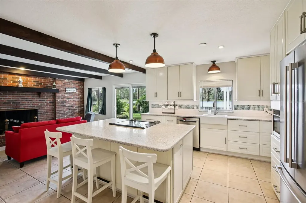 19254 Blount Road Lutz FL 33558