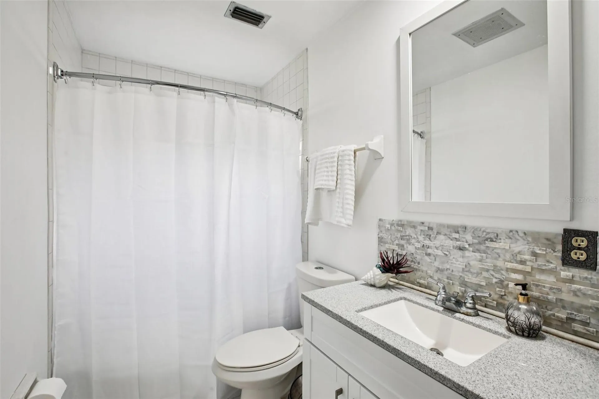 19254 Blount Road Lutz FL 33558