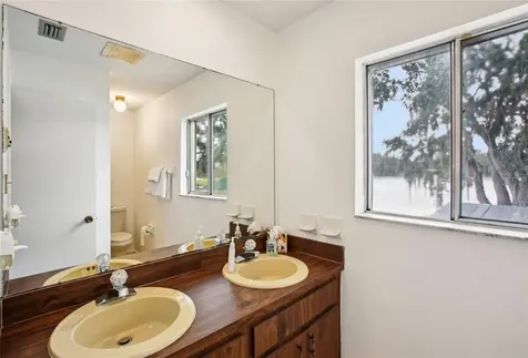 19254 Blount Road Lutz FL 33558