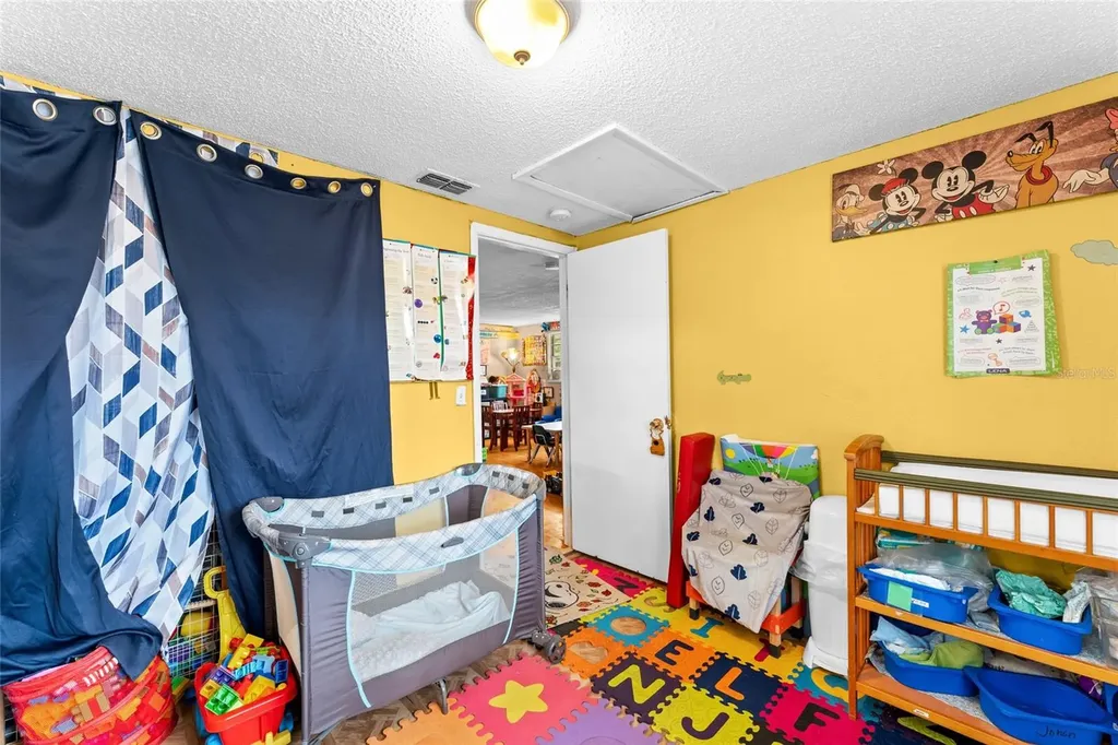 14009 N 20th Street Tampa FL 33613