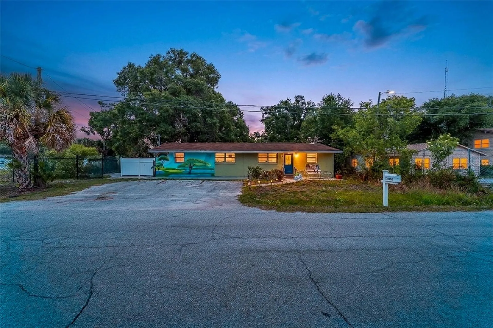 14009 N 20th Street Tampa FL 33613