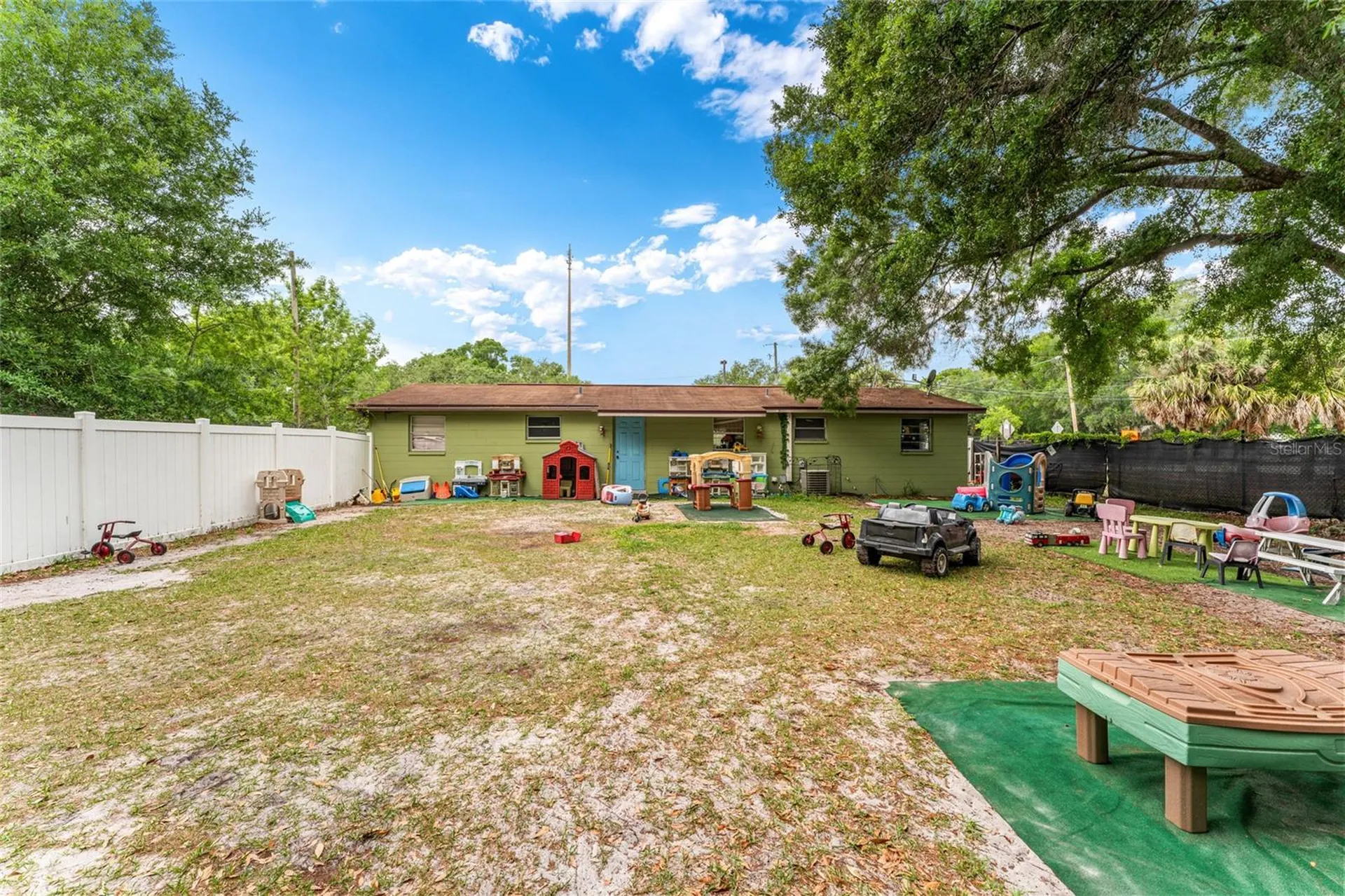 14009 N 20th Street Tampa FL 33613