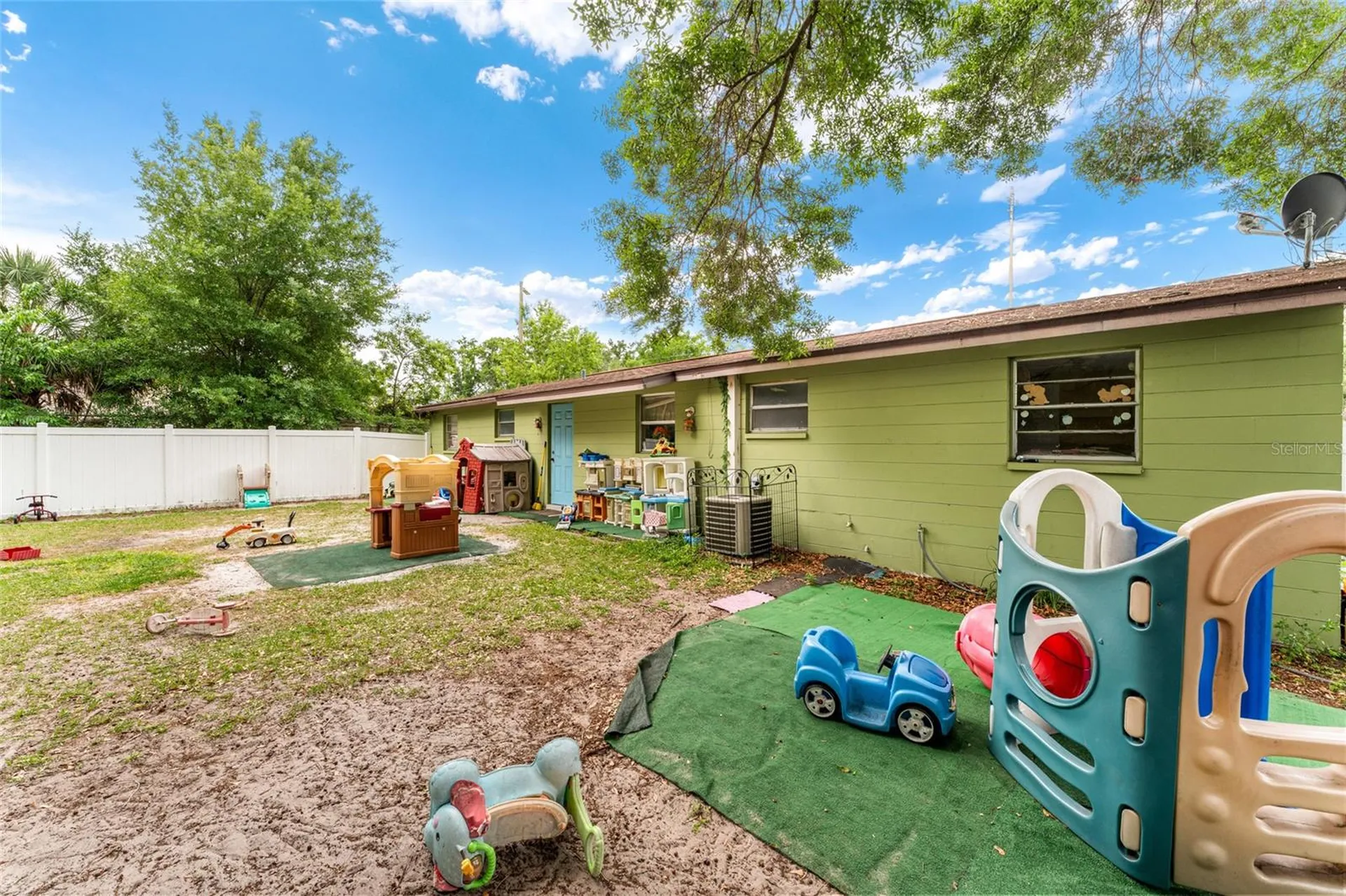 14009 N 20th Street Tampa FL 33613