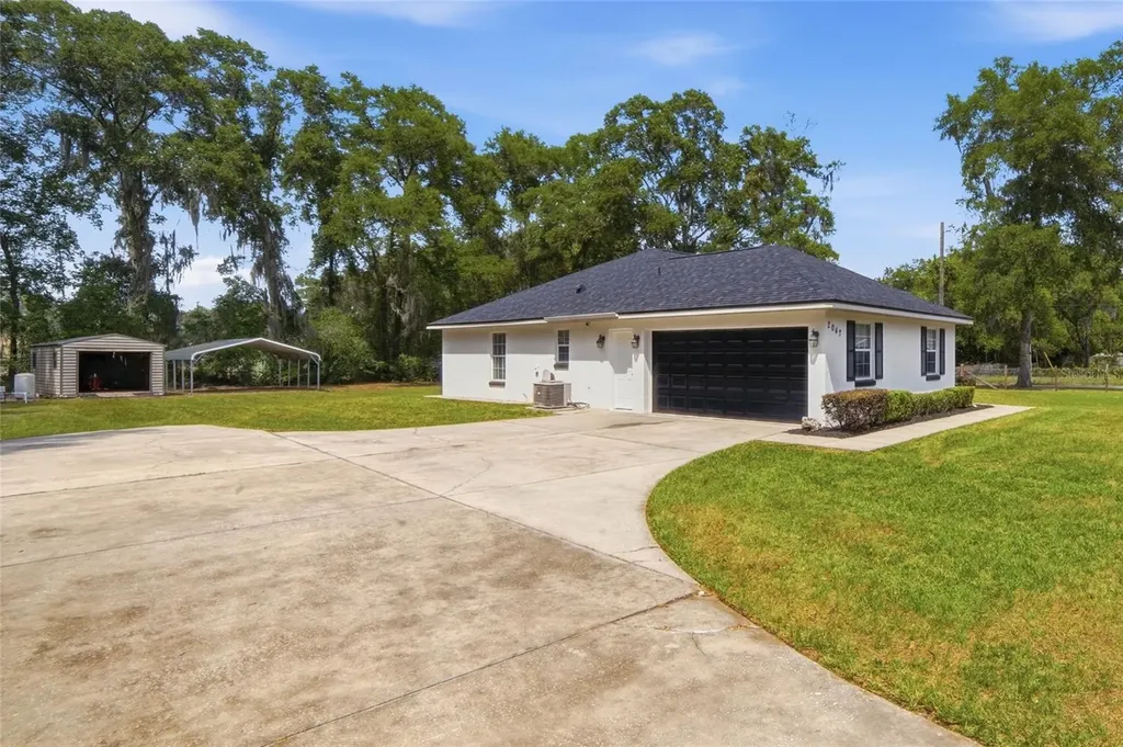 2047 NE 35th Street Ocala FL 34479