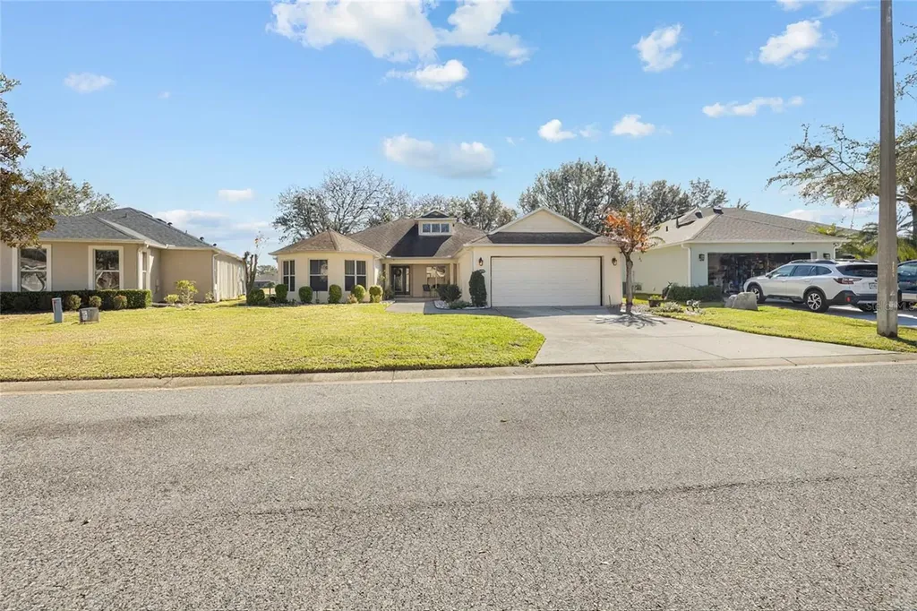 26709 Augusta Springs Circle Leesburg FL 34748