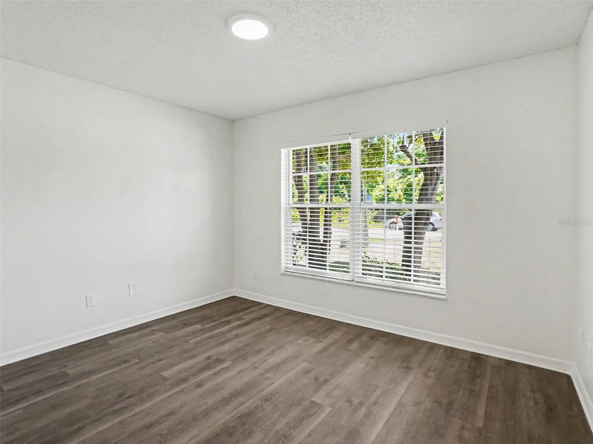 207 Lake Mccoy Drive Apopka FL 32712