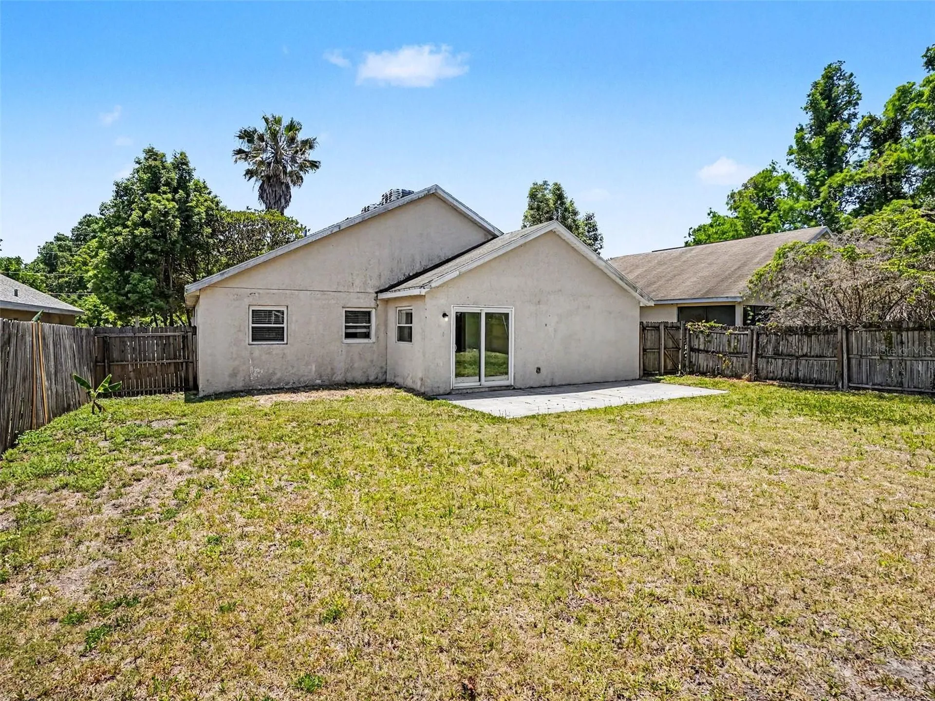 207 Lake Mccoy Drive Apopka FL 32712
