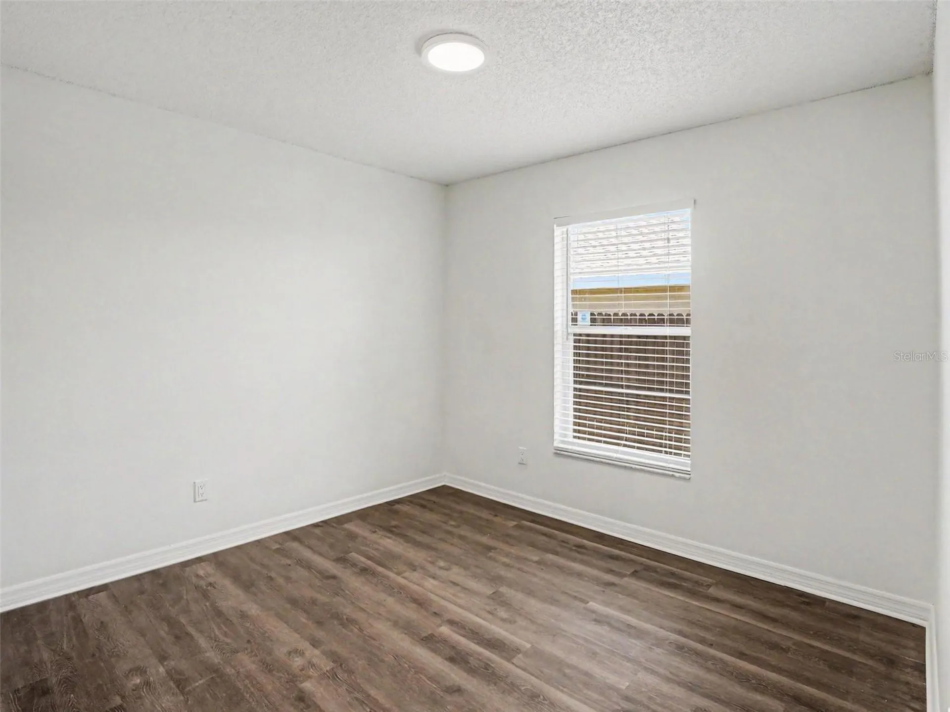207 Lake Mccoy Drive Apopka FL 32712