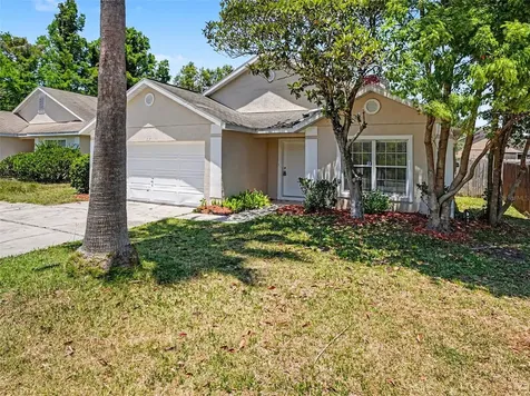 207 Lake Mccoy Drive Apopka FL 32712