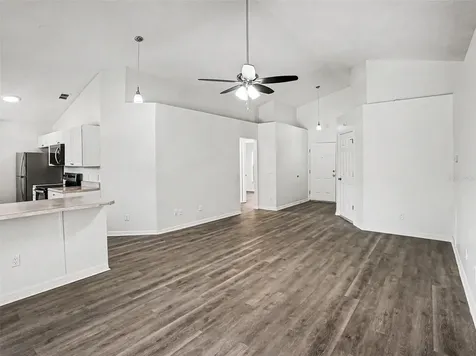 207 Lake Mccoy Drive Apopka FL 32712