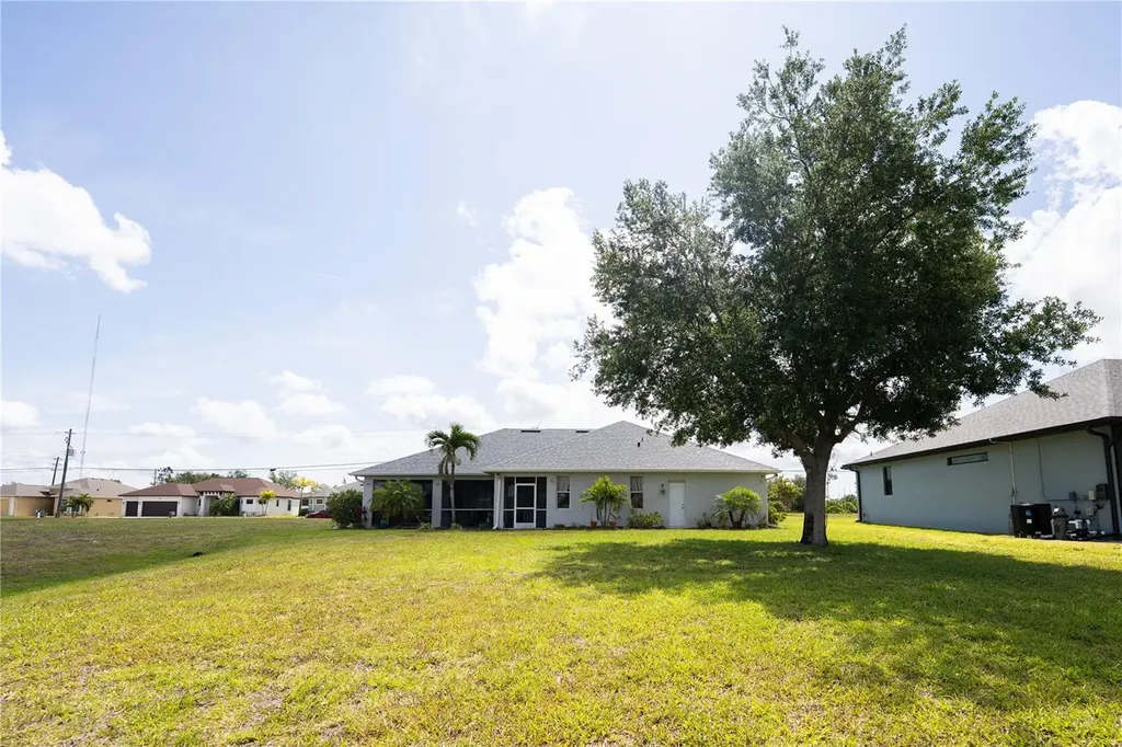 888 Boundary Boulevard Rotonda West FL 33947