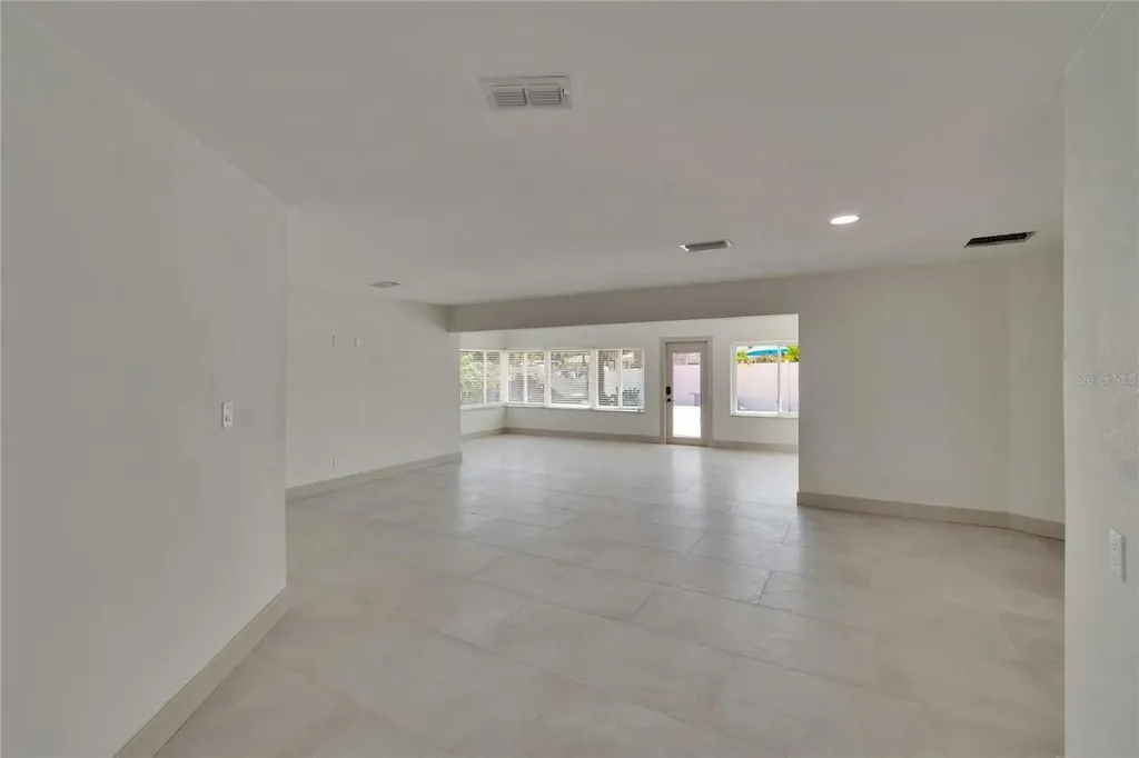 1492 Sea Gull Drive S South Pasadena FL 33707